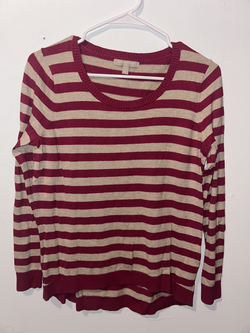 Banana Republic Red and Beige Striped Scoop Neck Sweater